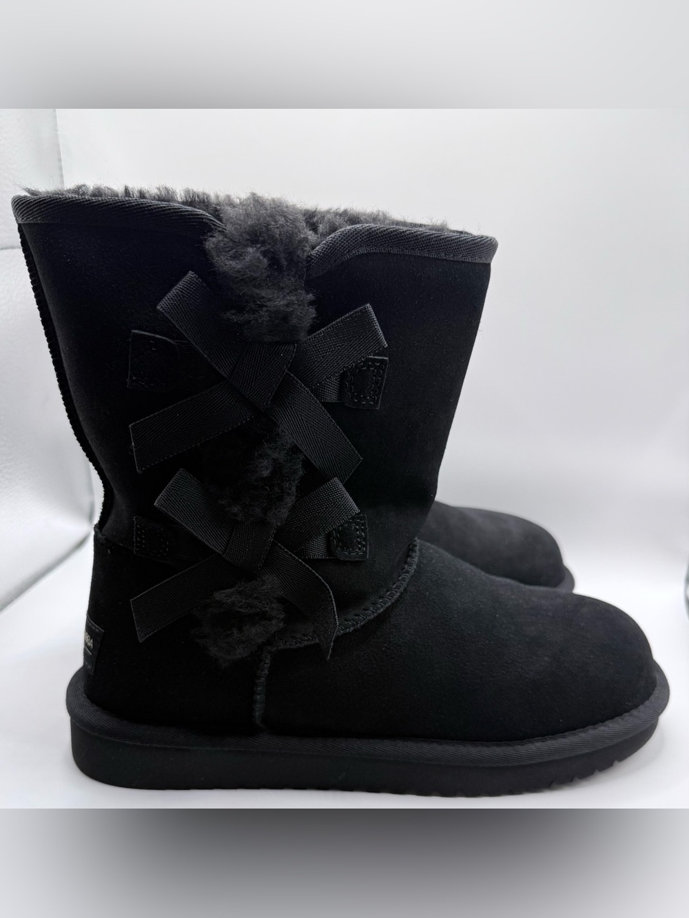 New Koolaburra by UGG Women's Size 7 Victoria
Short Boot Black